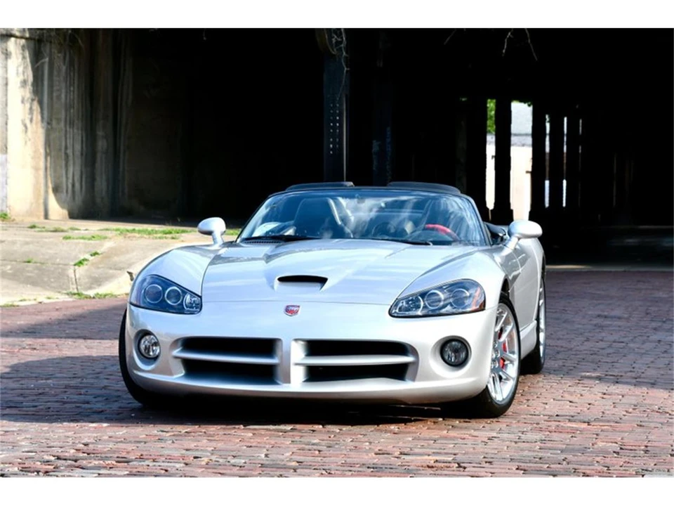 2005 Dodge Viper 3rd Gen - Image 3 of 31