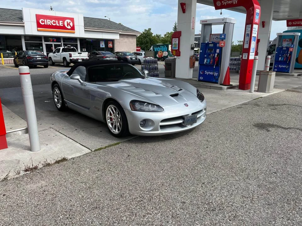 2005 Dodge Viper 3rd Gen - Image 5 of 9
