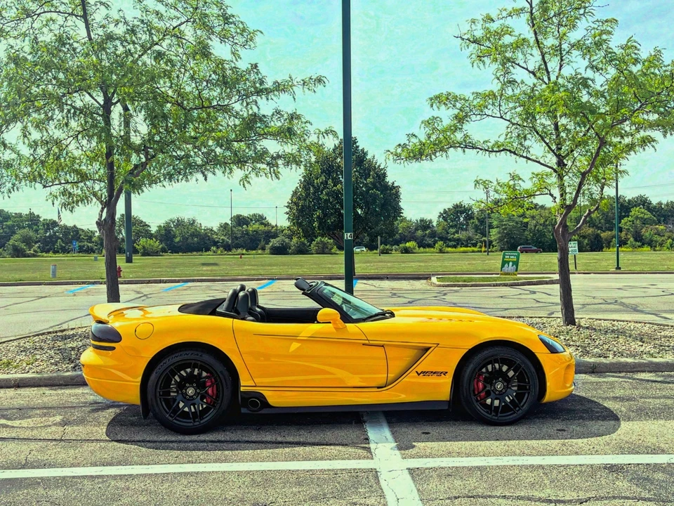 2005 Dodge Viper 3rd Gen - Image 8 of 13