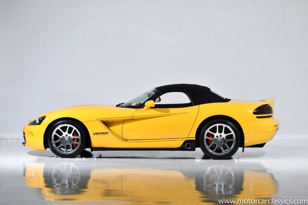 2005 Dodge Viper 3rd Gen - Image 4 of 13
