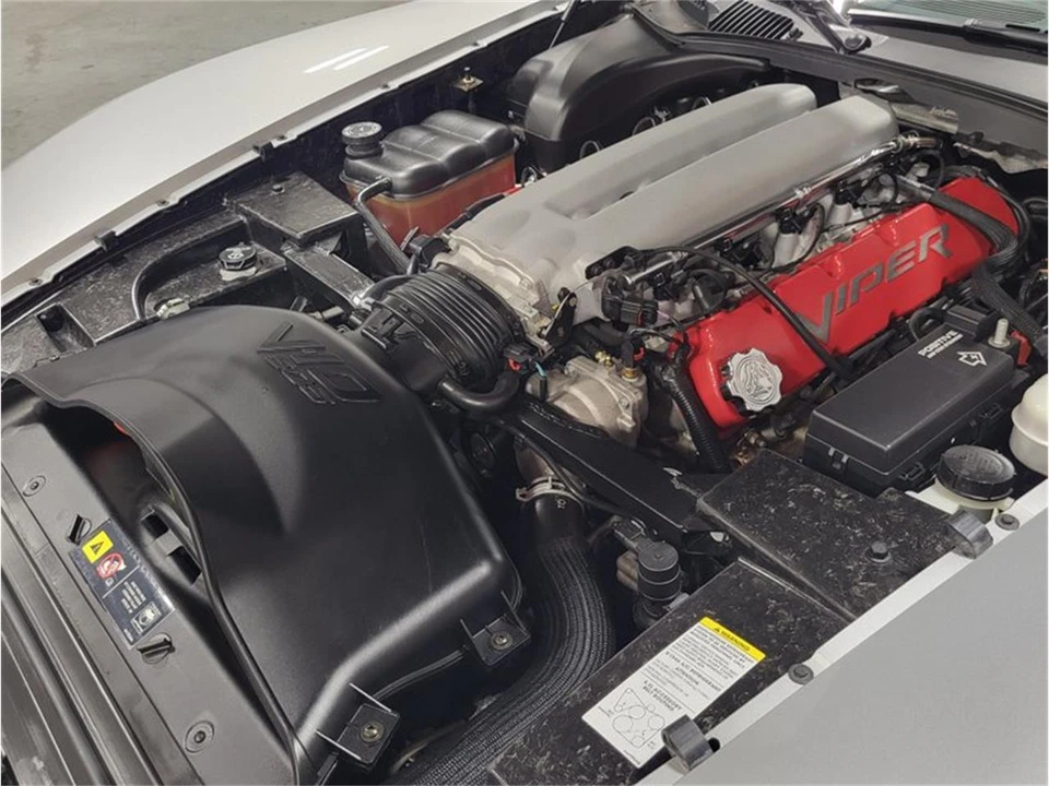 2005 Dodge Viper 3rd Gen - Image 18 of 31