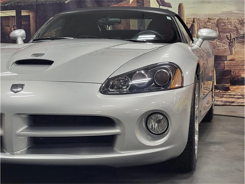 2005 Dodge Viper 3rd Gen - Image 12 of 31