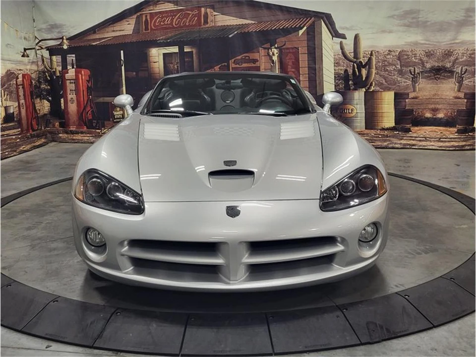 2005 Dodge Viper 3rd Gen - Image 3 of 31