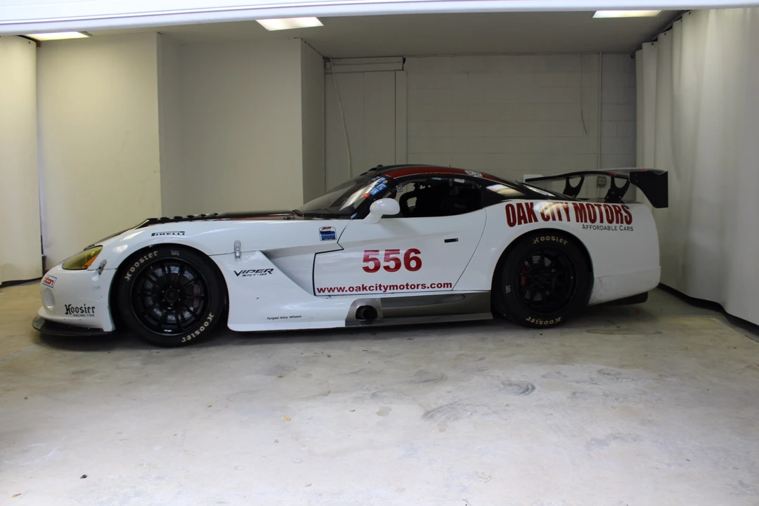 2005 Dodge Viper 3rd Gen - Image 5 of 24