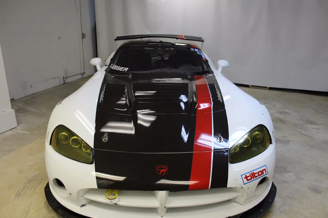 2005 Dodge Viper 3rd Gen - Image 2 of 24