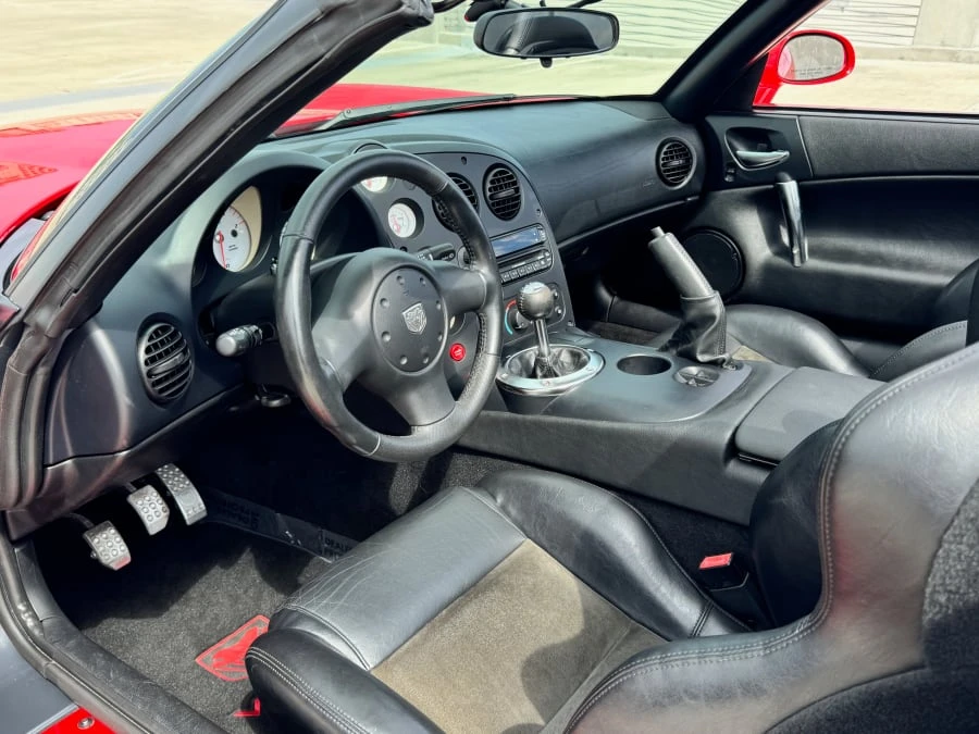 2005 Dodge Viper 3rd Gen - Image 9 of 22