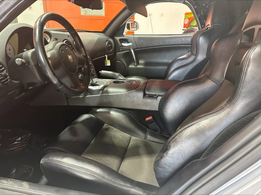 2005 Dodge Viper 3rd Gen - Image 11 of 13