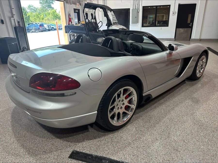 2005 Dodge Viper 3rd Gen - Image 8 of 13
