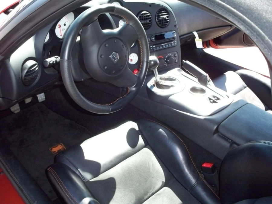 2005 Dodge Viper 3rd Gen - Image 4 of 10