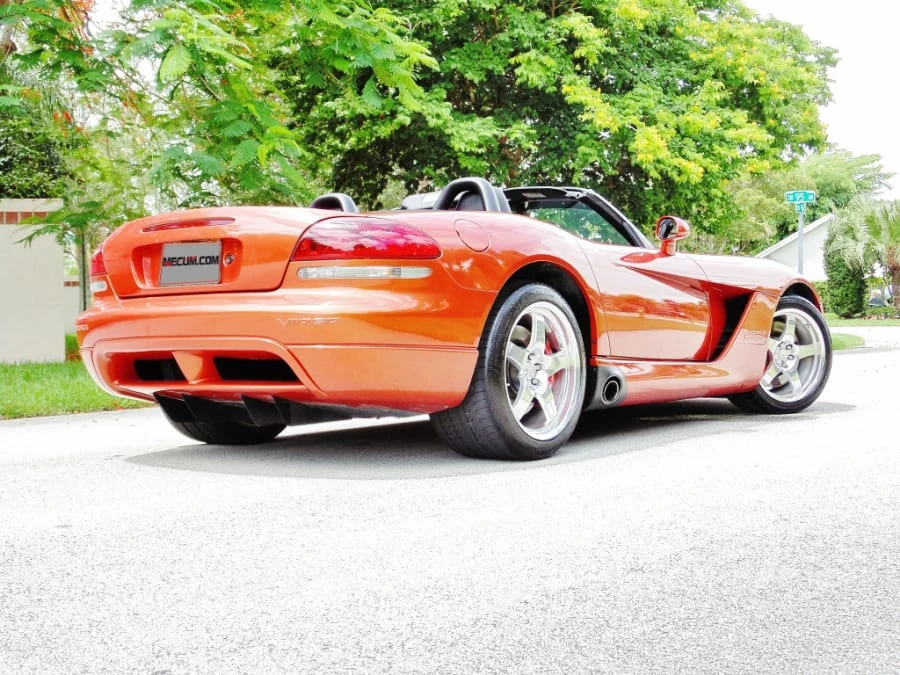 2005 Dodge Viper 3rd Gen - Image 2 of 11
