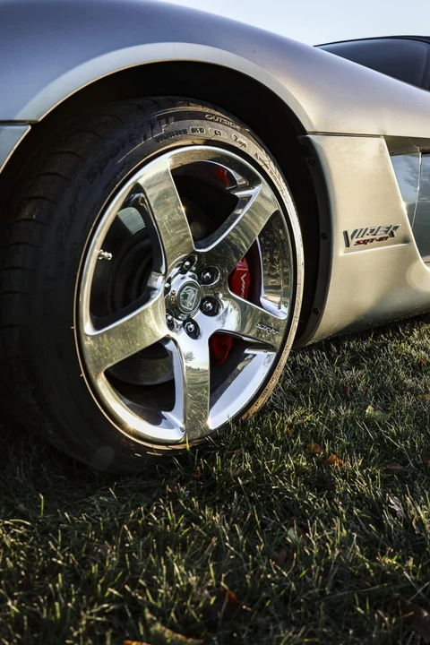 2005 Dodge Viper 3rd Gen - Image 10 of 31