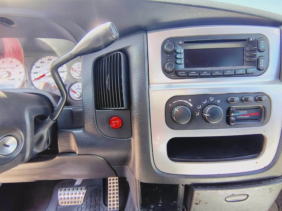 2005 Dodge Viper 3rd Gen - Image 12 of 13