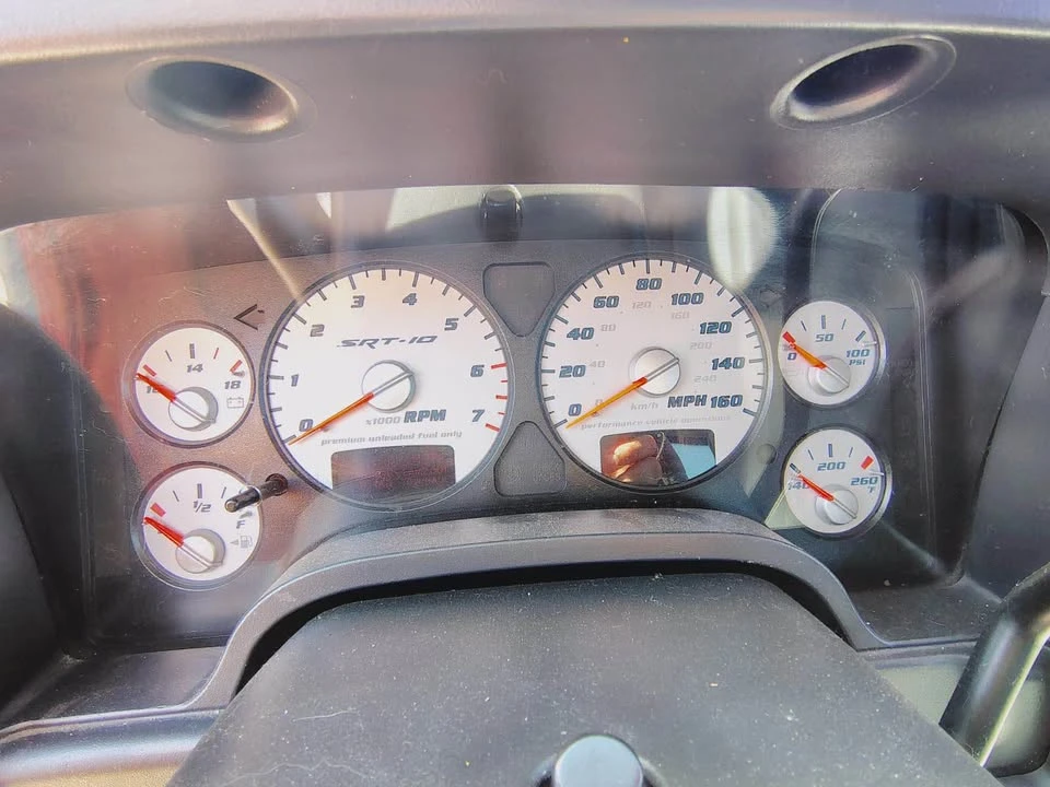 2005 Dodge Viper 3rd Gen - Image 11 of 13