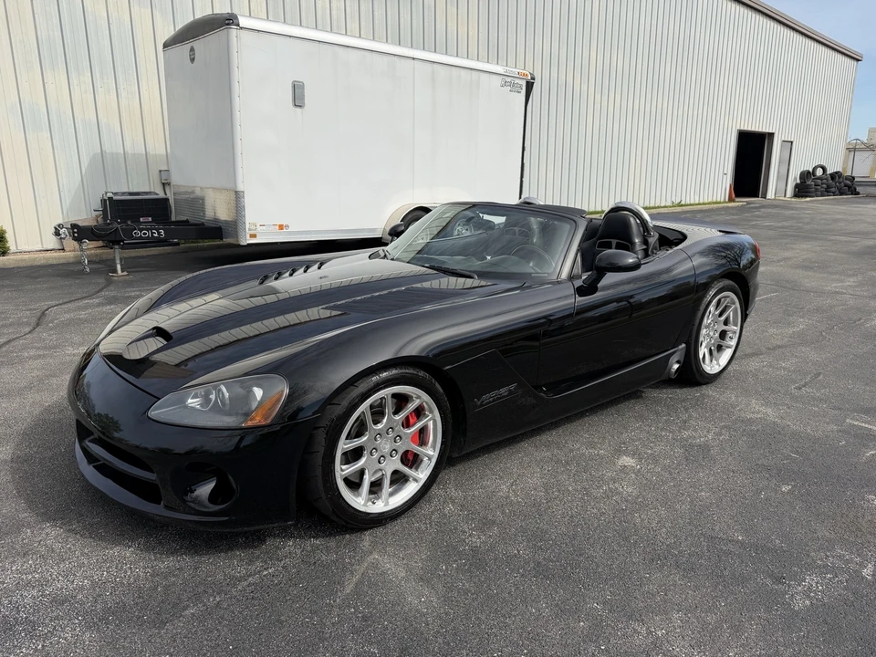 2005 Dodge Viper 3rd Gen - Image 9 of 26