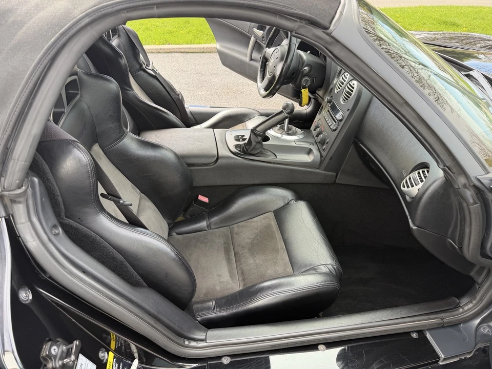 2005 Dodge Viper 3rd Gen - Image 17 of 26