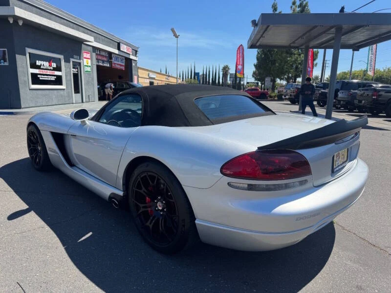 2005 Dodge Viper 3rd Gen - Image 7 of 20