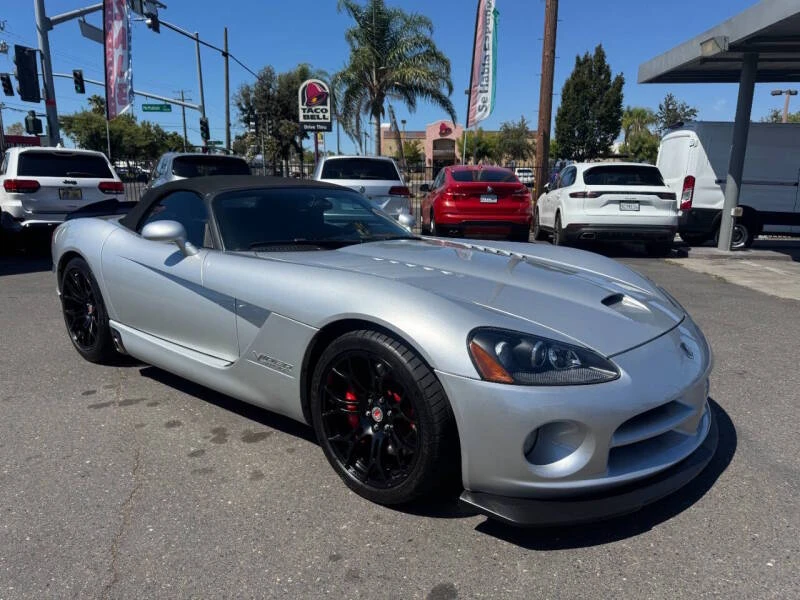 2005 Dodge Viper 3rd Gen - Image 2 of 20