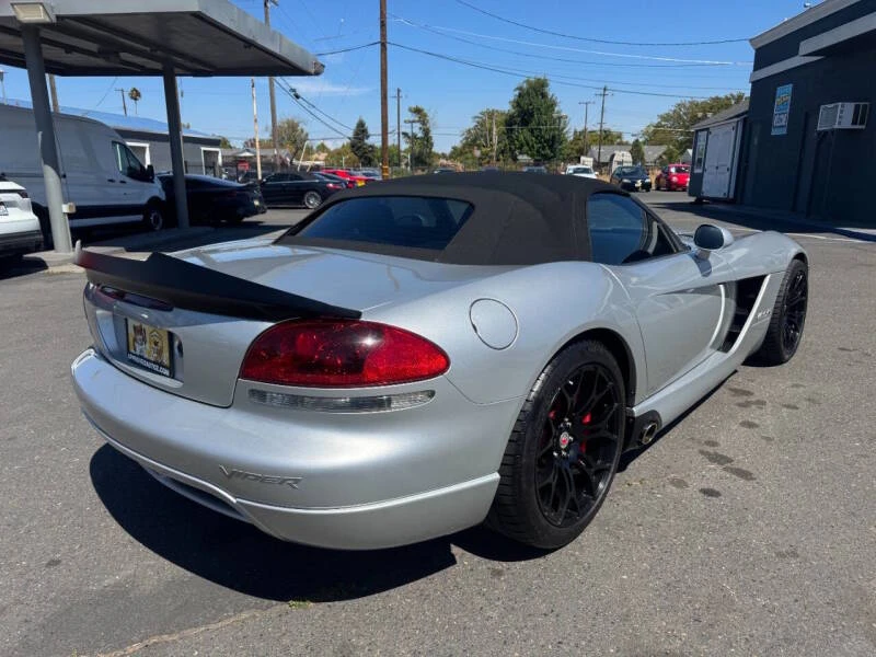 2005 Dodge Viper 3rd Gen - Image 5 of 20