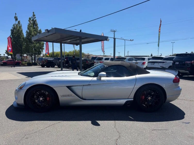 2005 Dodge Viper 3rd Gen - Image 9 of 20