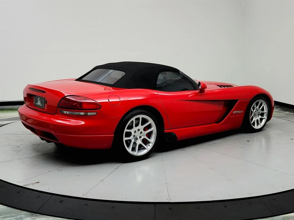 2005 Dodge Viper 3rd Gen - Image 5 of 12