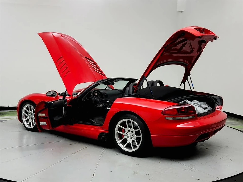 2005 Dodge Viper 3rd Gen - Image 12 of 12