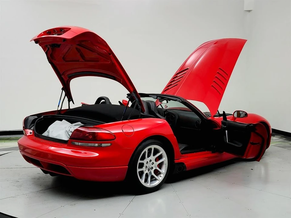 2005 Dodge Viper 3rd Gen - Image 11 of 12