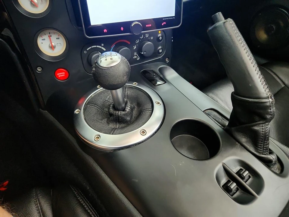 2005 Dodge Viper 3rd Gen - Image 18 of 31