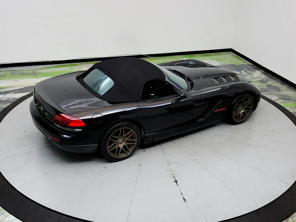 2005 Dodge Viper 3rd Gen - Image 28 of 31