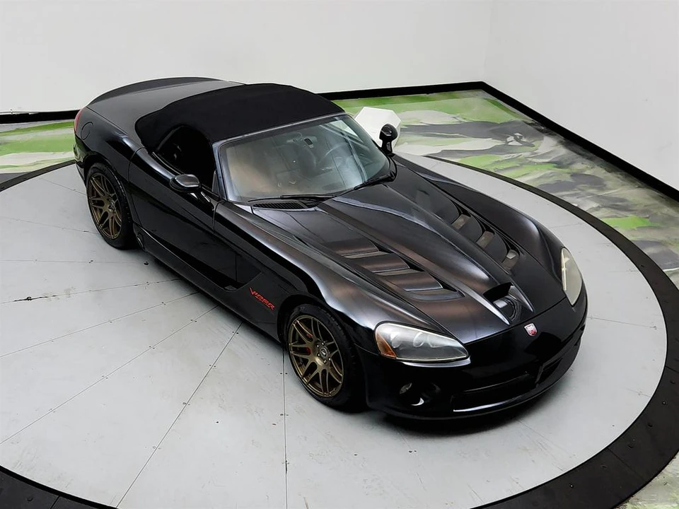 2005 Dodge Viper 3rd Gen - Image 27 of 31
