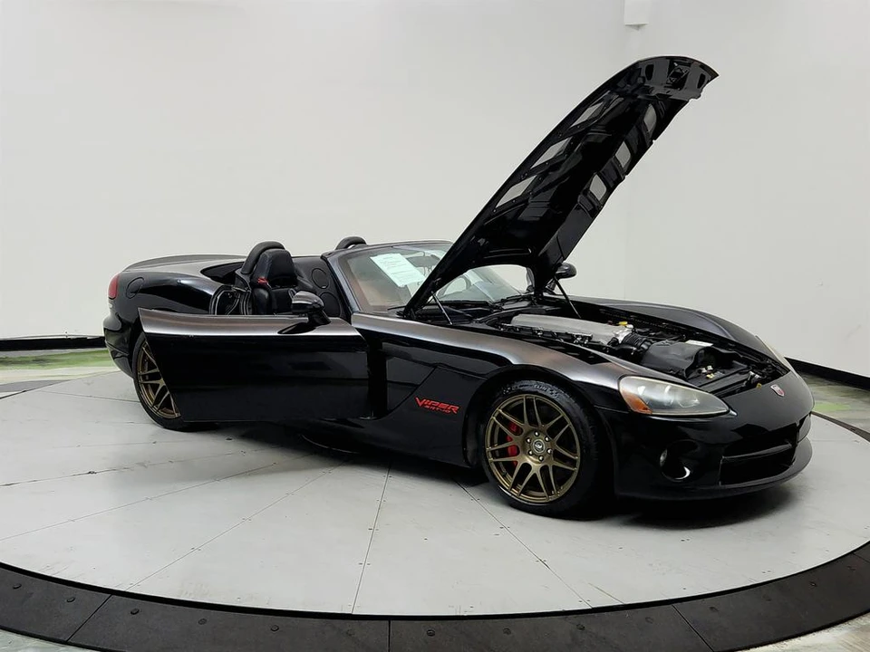 2005 Dodge Viper 3rd Gen - Image 11 of 31