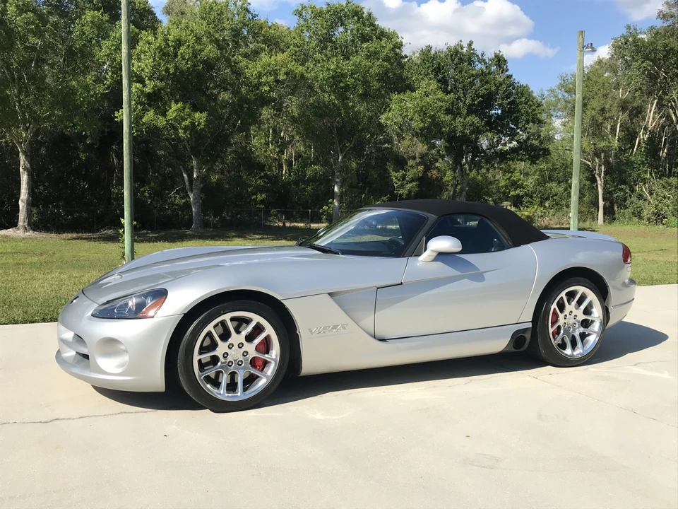 2005 Dodge Viper 3rd Gen - Image 21 of 31