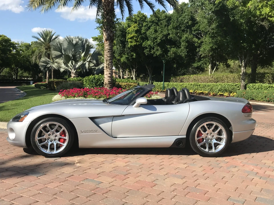 2005 Dodge Viper 3rd Gen - Image 7 of 31