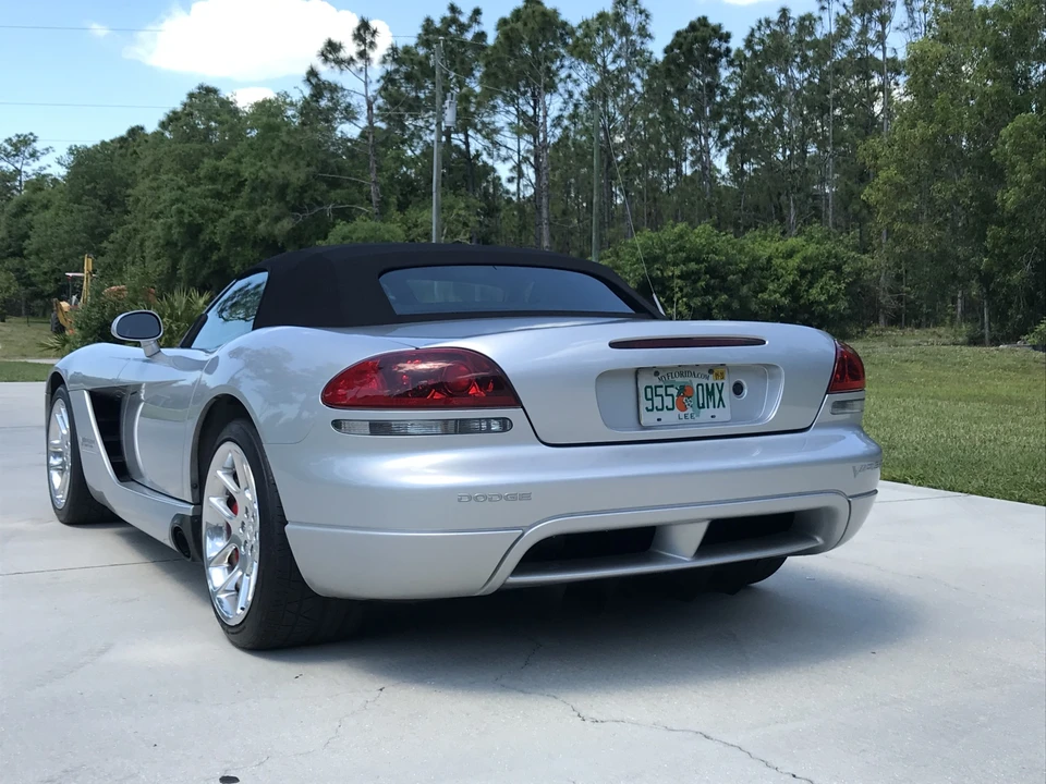 2005 Dodge Viper 3rd Gen - Image 28 of 31