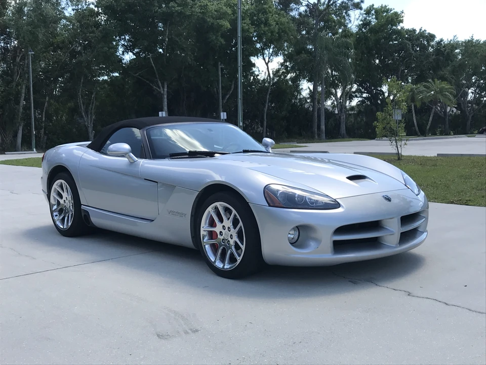 2005 Dodge Viper 3rd Gen - Image 16 of 31