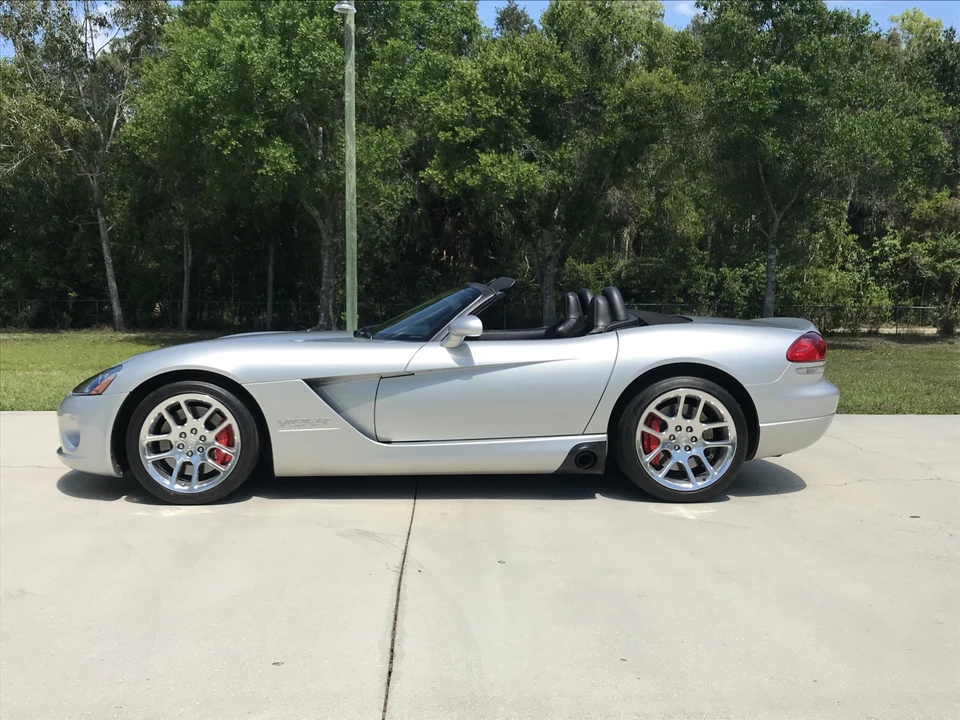 2005 Dodge Viper 3rd Gen - Image 5 of 31