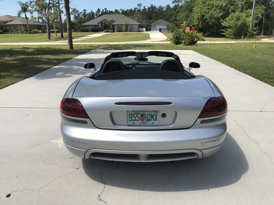 2005 Dodge Viper 3rd Gen - Image 10 of 31