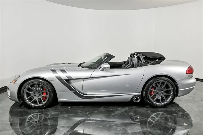 2005 Dodge Viper 3rd Gen - Image 6 of 30