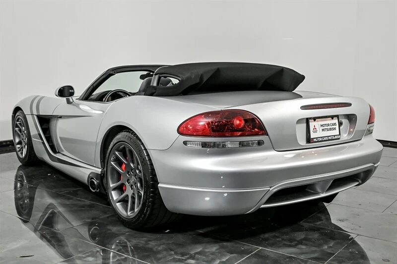 2005 Dodge Viper 3rd Gen - Image 7 of 30