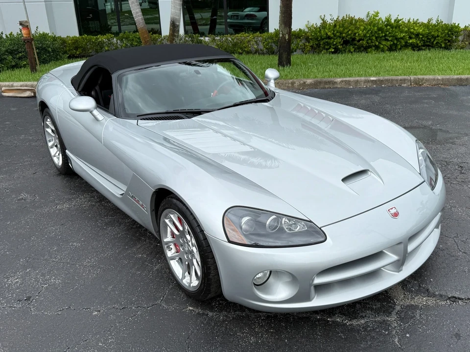 2005 Dodge Viper 3rd Gen - Image 15 of 21