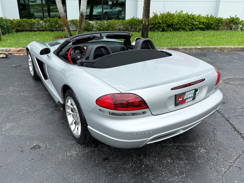 2005 Dodge Viper 3rd Gen - Image 19 of 21