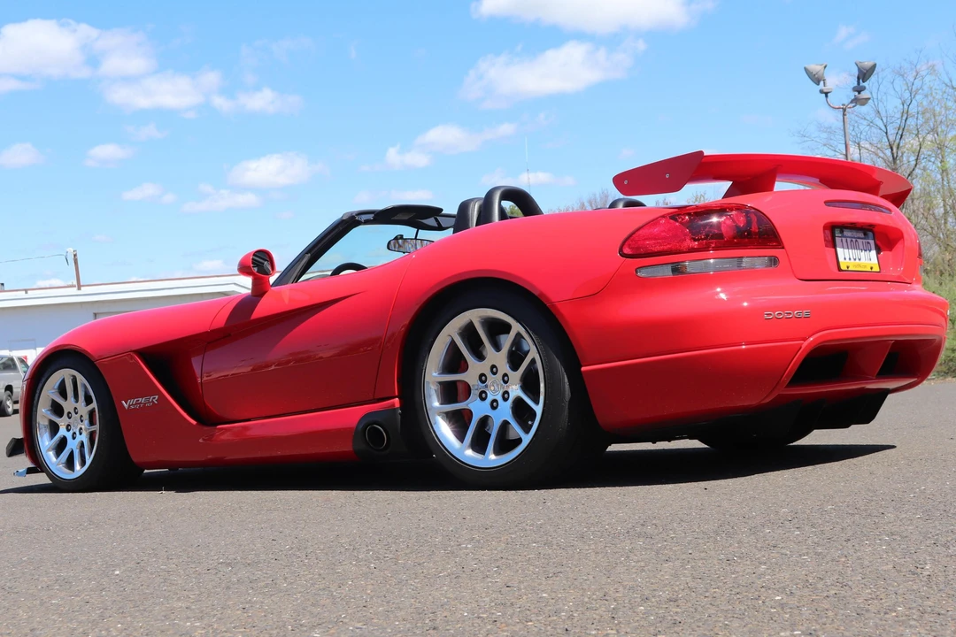 2005 Dodge Viper 3rd Gen - Image 4 of 5