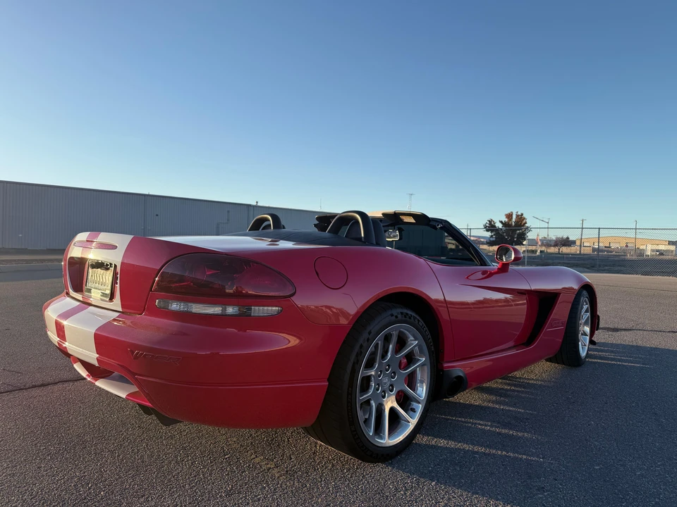 2005 Dodge Viper 3rd Gen - Image 18 of 31