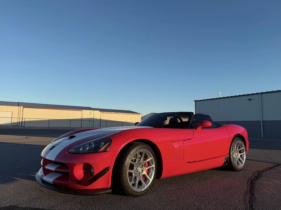 2005 Dodge Viper 3rd Gen - Image 9 of 31