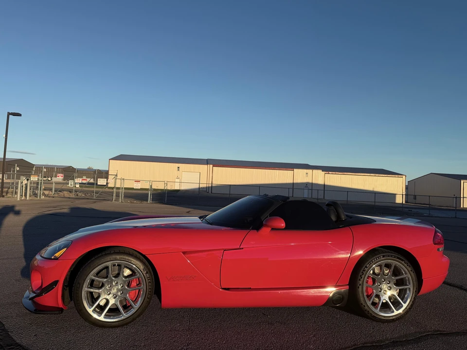 2005 Dodge Viper 3rd Gen - Image 11 of 31