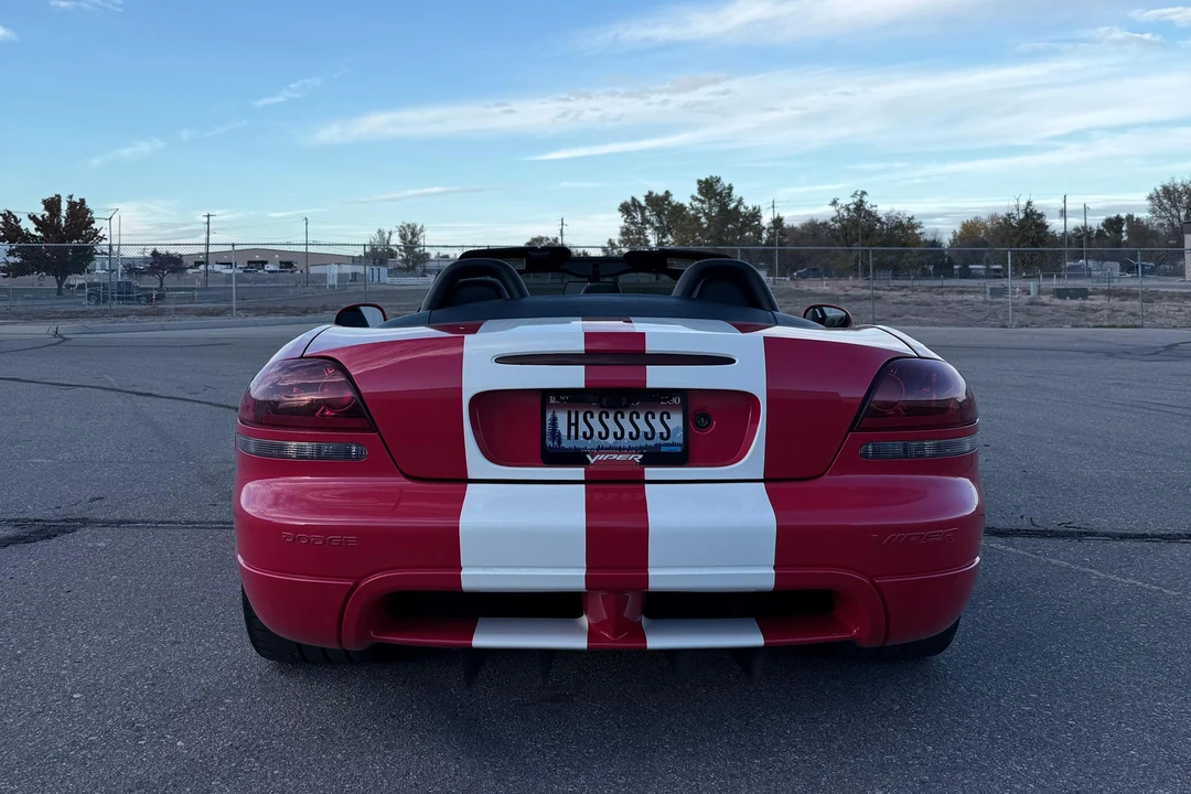 2005 Dodge Viper 3rd Gen - Image 17 of 31