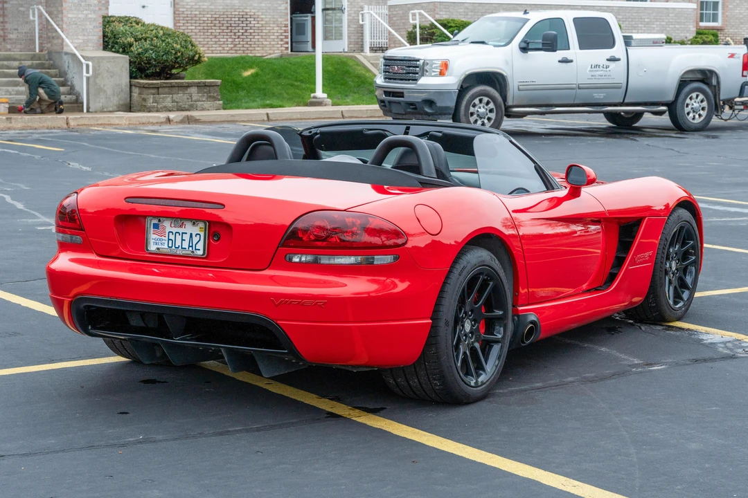 2005 Dodge Viper 3rd Gen - Image 12 of 31