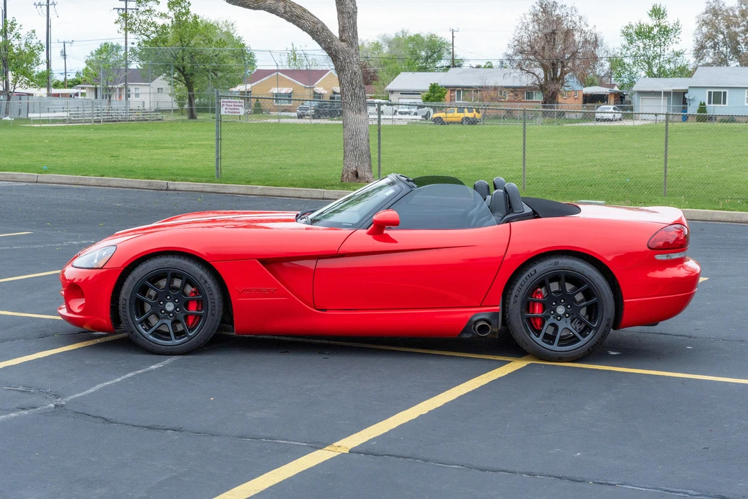 2005 Dodge Viper 3rd Gen - Image 8 of 31