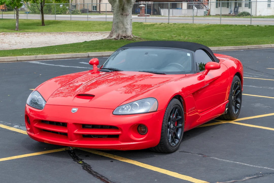 2005 Dodge Viper 3rd Gen - Image 15 of 31