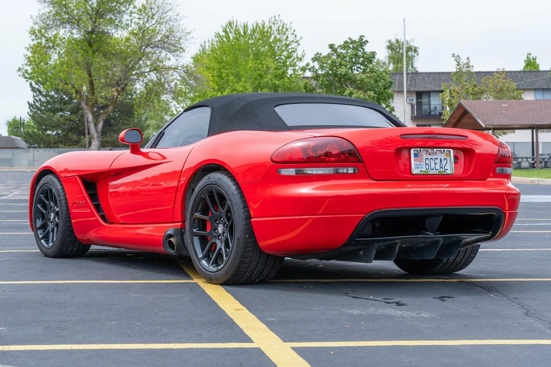 2005 Dodge Viper 3rd Gen - Image 4 of 31