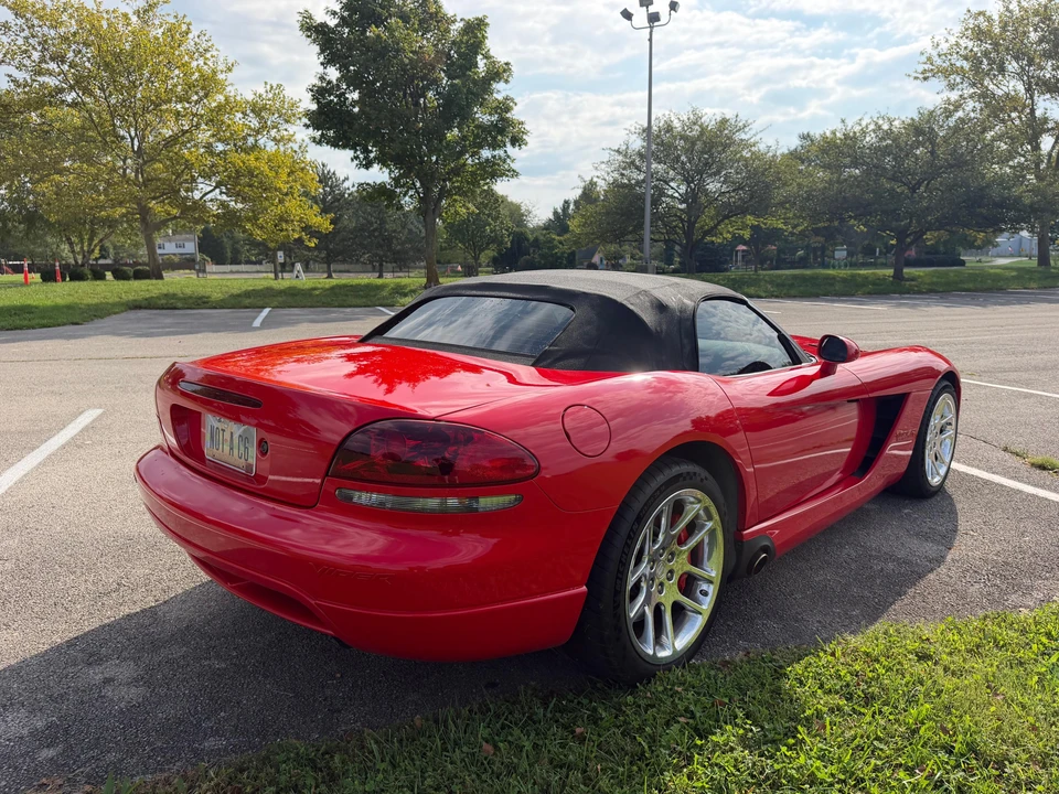 2005 Dodge Viper 3rd Gen - Image 19 of 31